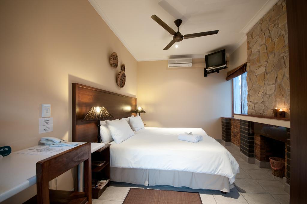 Africa Beach B&B Порт-Элизабет Экстерьер фото