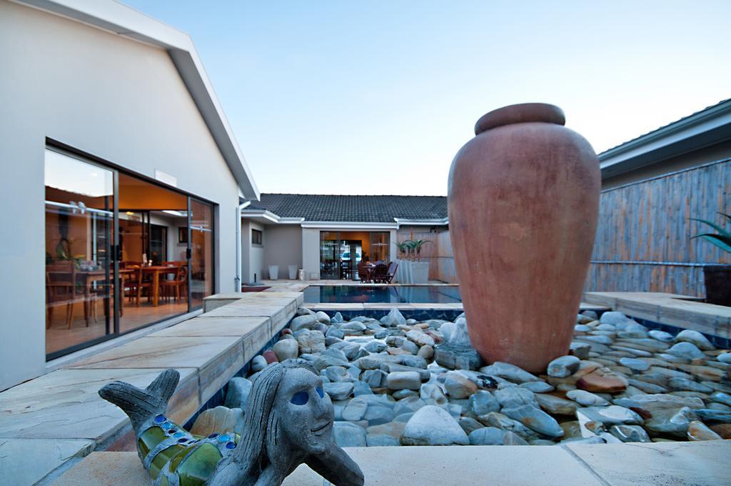 Africa Beach B&B Порт-Элизабет Экстерьер фото